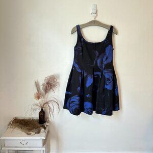 GAP blue and black floral sleeveless dress